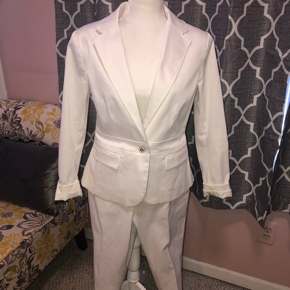 New w/tags white suit.